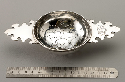 Early Georgian Silver Lemon Strainer - Samuel Lea